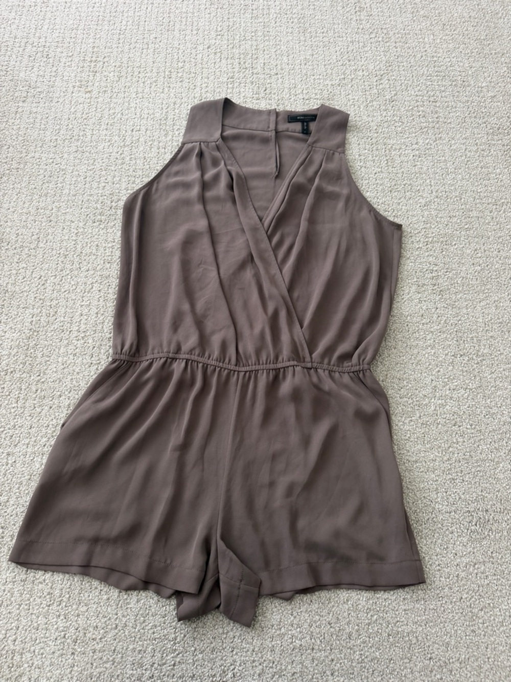 BCBGMaxAzria Taupe Sleeveless Surplice Romper